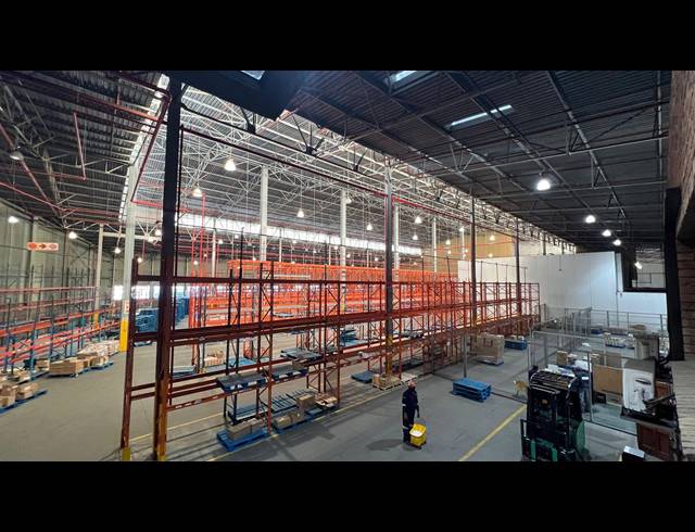 5,994M² WAREHOUSE TO LET IN ISANDO